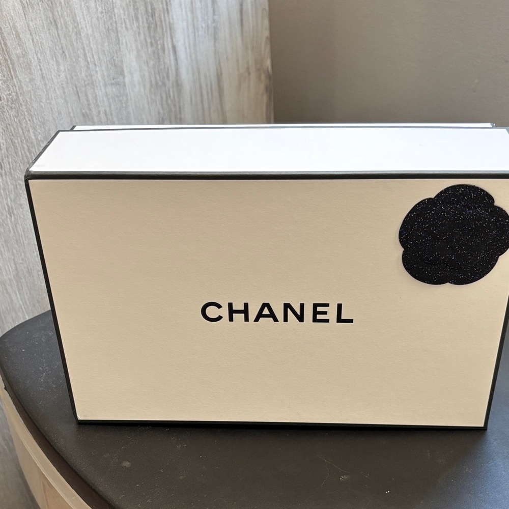 Chanel Box with blue Camellia flower